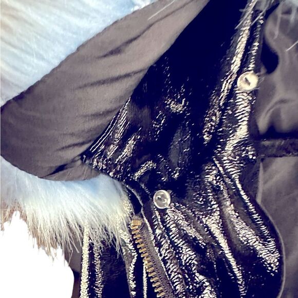 NWOT Who What Where Black Vynil Jacket With Detachable Blue faux Fur Collar. SM - Picture 5 of 7